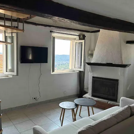 Duplex Lumineux Au Centre De