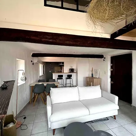 아파트 Duplex Lumineux Au Centre De